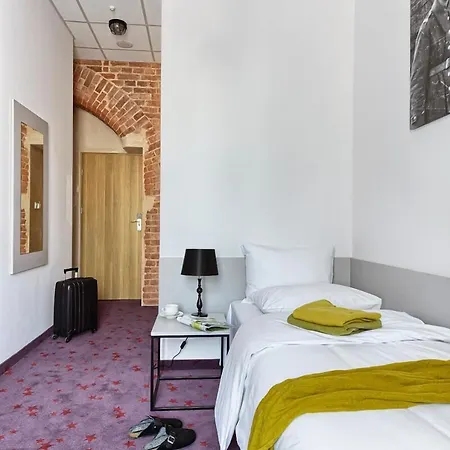 Hotel Koszary Arche 3*