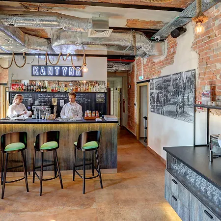 Hotel Koszary Arche Góra Kalwaria