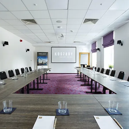 Koszary Arche Hotel Góra Kalwaria