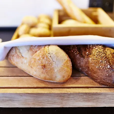 Hotel Koszary Arche Góra Kalwaria