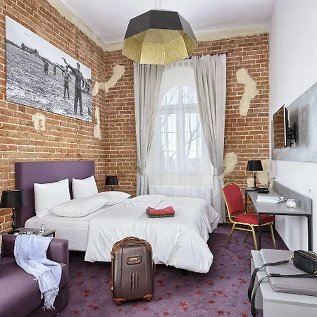 Hotel Koszary Arche 3*