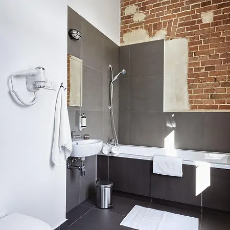 Koszary Arche Hotel Góra Kalwaria