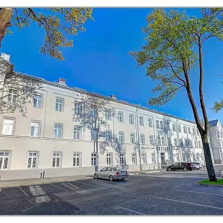 Hotel Koszary Arche Góra Kalwaria