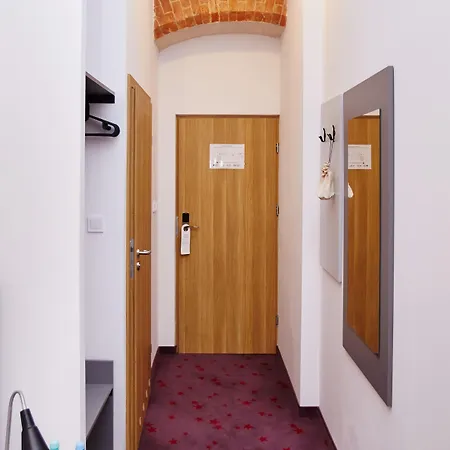 Hotel Koszary Arche 3*
