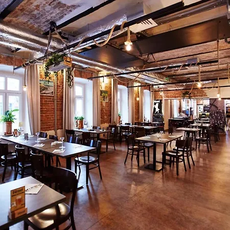 Koszary Arche 酒店 3*