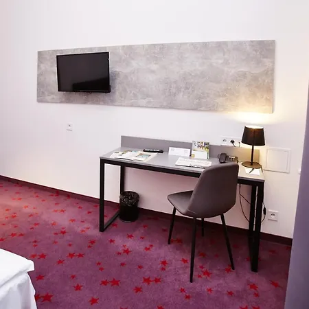 Hotel Koszary Arche