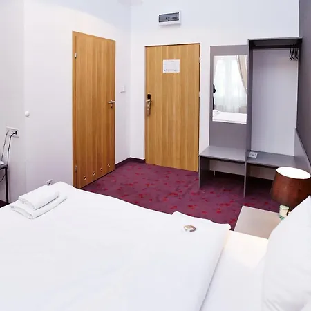 Hotell Koszary Arche