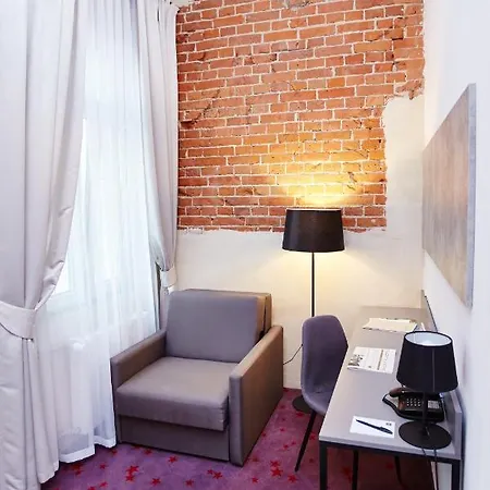 Hotel Koszary Arche Góra Kalwaria