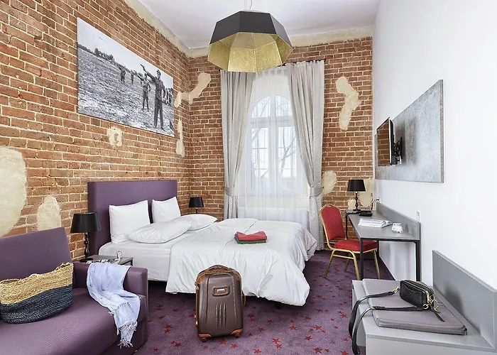 Hotel Koszary Arche 3*