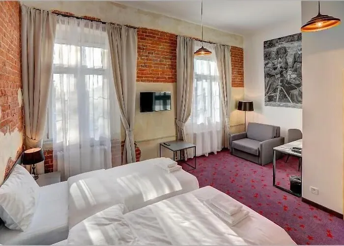 Koszary Arche Góra Kalwaria