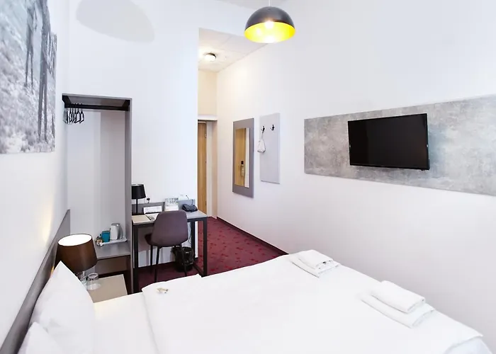 Koszary Arche Góra Kalwaria